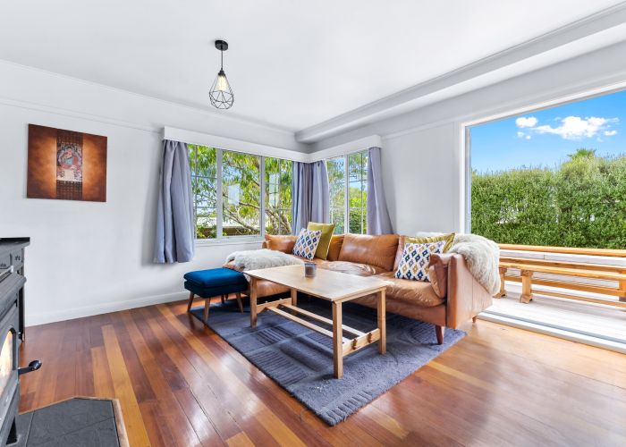  at 2 Buchanan Road, Papakura