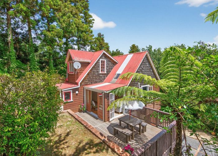  at 9A Glen Road, Stokes Valley, Lower Hutt, Wellington