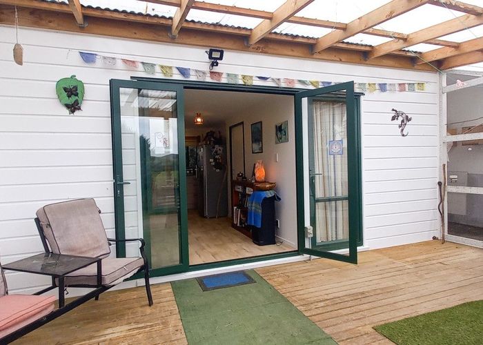  at 2154 Ohai Clifden Highway, Eastern Bush, Otautau
