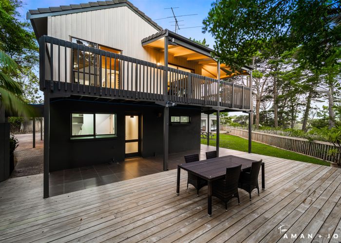  at 11 Gothic Place, Lynfield, Auckland