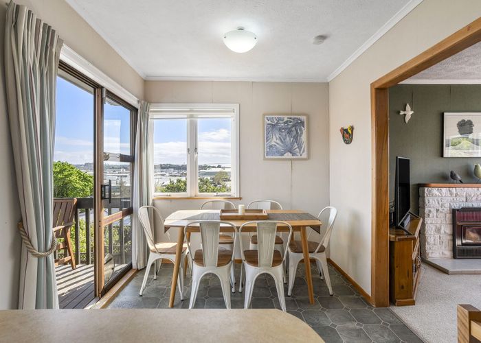  at 1/3 Anne Road, Hillcrest, North Shore City, Auckland