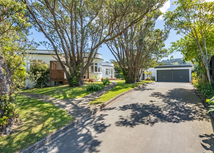  at 41 Korokoro Road, Korokoro, Lower Hutt