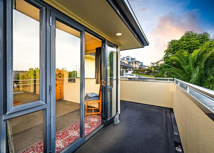  at 4 Tellin Close, Massey, Waitakere City, Auckland