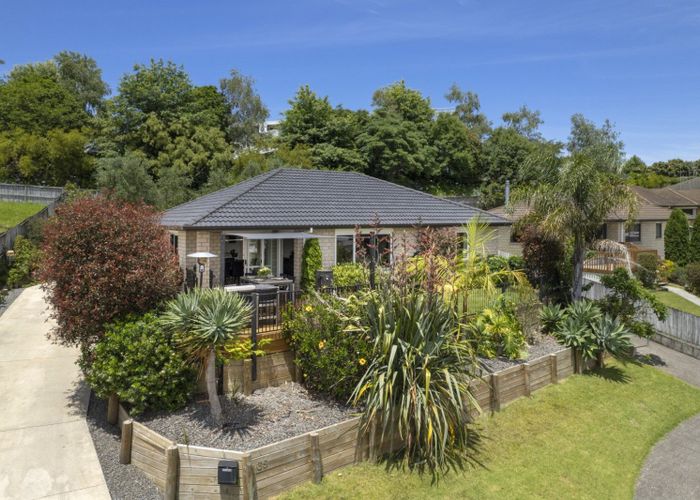 at 35 Danny Place, Pyes Pa, Tauranga