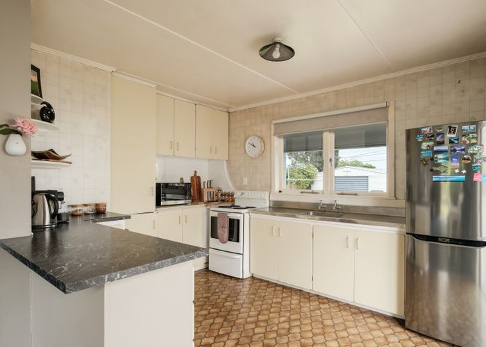 at 206 Clifford Street, Whataupoko, Gisborne