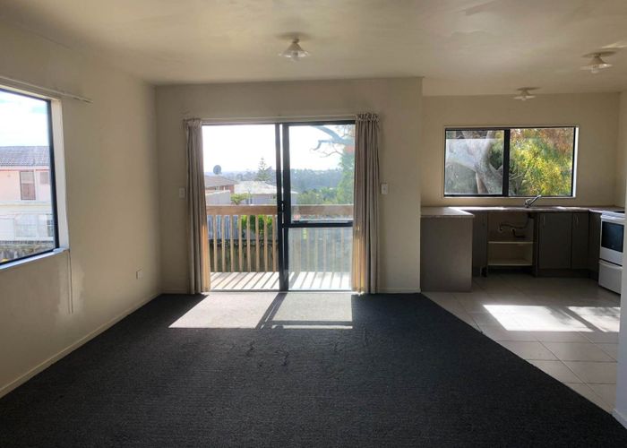  at 52 Sunvue Road, Glen Eden, Auckland