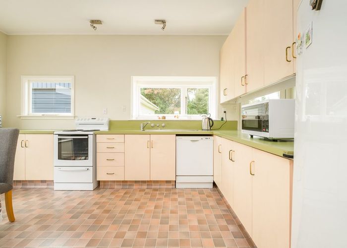  at 65 Martin Avenue, Beckenham, Christchurch City, Canterbury