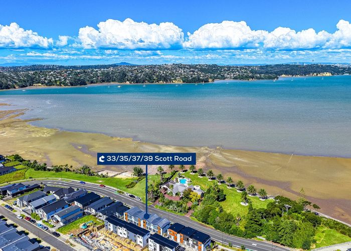  at 33 Scott Road, Hobsonville, Waitakere City, Auckland