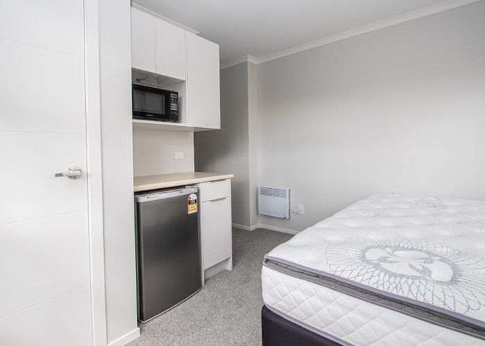 at A/2/20 Jones Crescent, Melville, Hamilton, Waikato