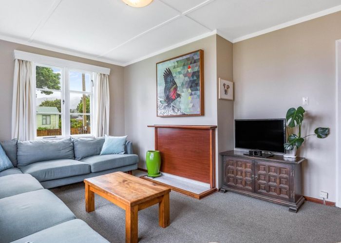  at 55 Waddington Drive, Naenae, Lower Hutt