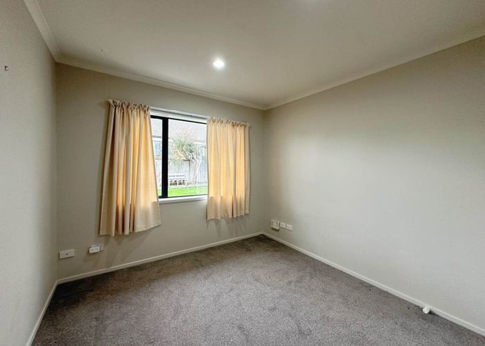  at 4 Gordal Place, Flat Bush, Auckland