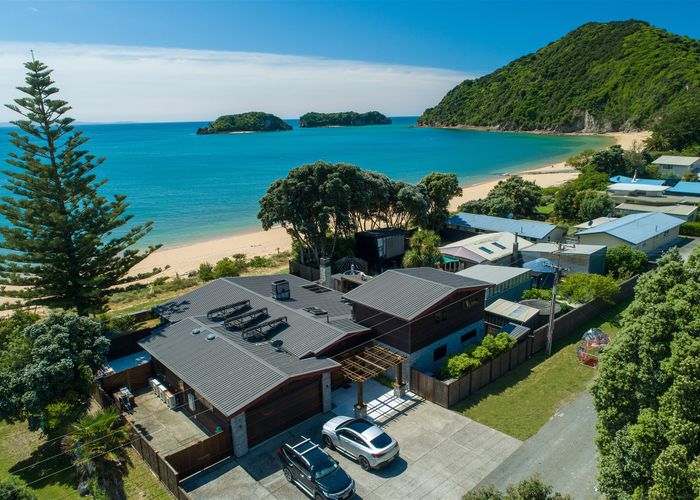  at 14 Peninsula Road, Tata Beach