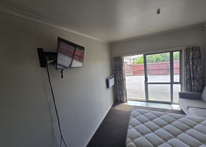  at 80  Primrose Street, Frankton, Hamilton, Waikato