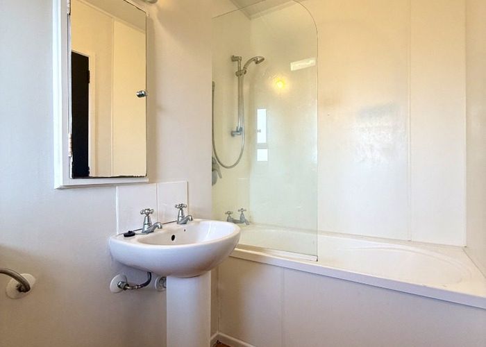  at 8/52 Russell Terrace, Berhampore, Wellington, Wellington