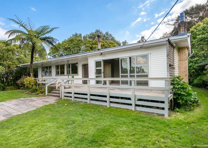  at 33 Mccutchan Road, Tuakau