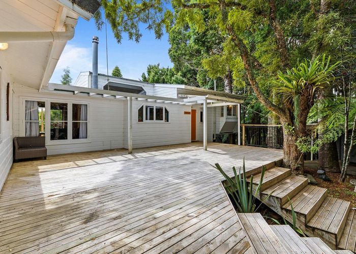  at 130 Opanuku Road, Henderson Valley, Auckland