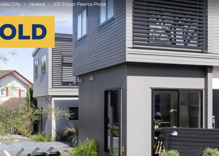  at 10E Edgar Pearce Place, Howick, Auckland