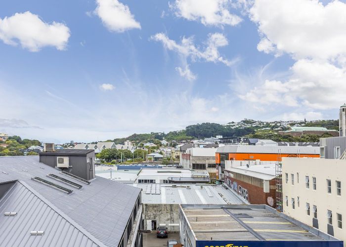  at 64/13 College Street, Te Aro, Wellington, Wellington