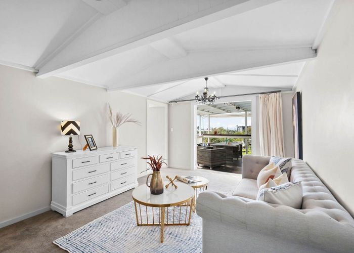  at 12 Glencoe Road, Browns Bay, North Shore City, Auckland