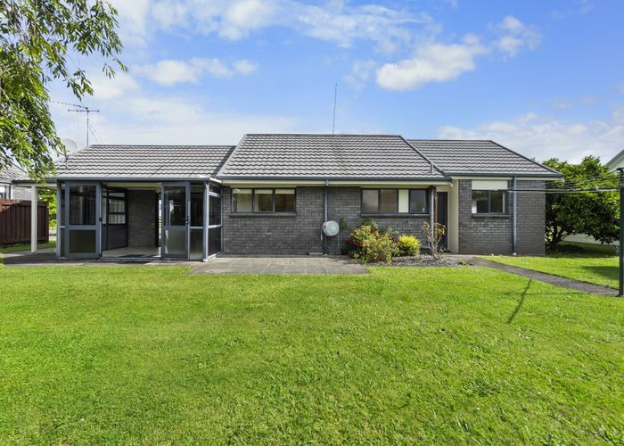  at 14B Kingfisher Way, TE KOWHAI, Hamilton