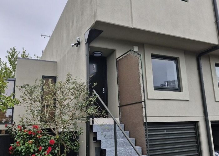  at 33 Winchester Street, Merivale, Christchurch City, Canterbury