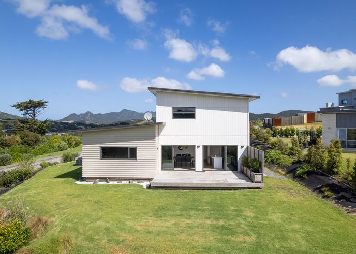  at 10 Derwin Lane, Parua Bay, Whangarei