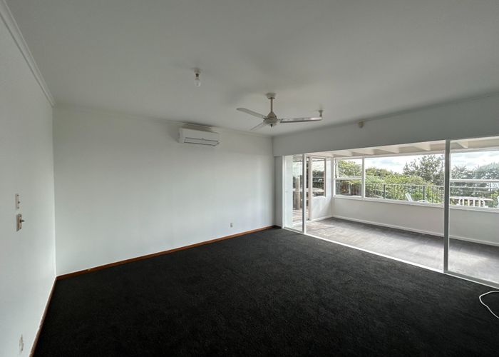  at 453 Scenic Drive, Waiatarua, Auckland