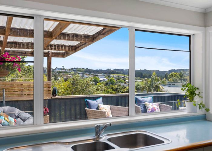  at 1/516 Hibiscus Coast Highway, Hatfields Beach, Orewa