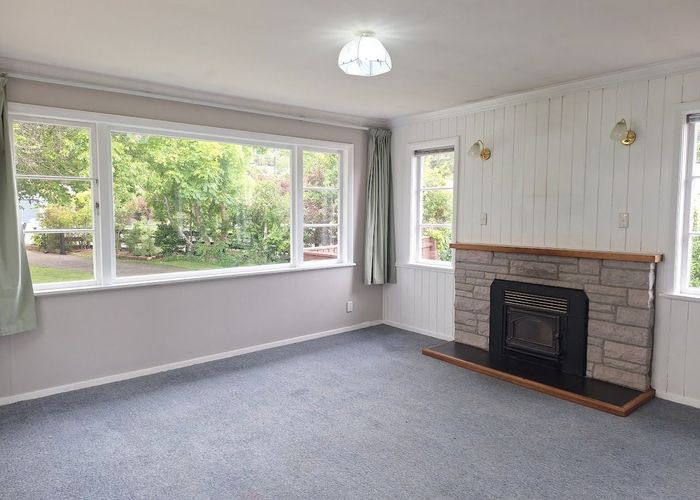  at 5 Birch Grove, Pinehaven, Upper Hutt, Wellington