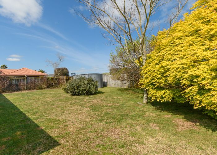  at 2 Mornington Dell, Papamoa Beach, Papamoa