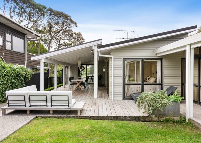  at 54 Pembroke Crescent, Glendowie, Auckland