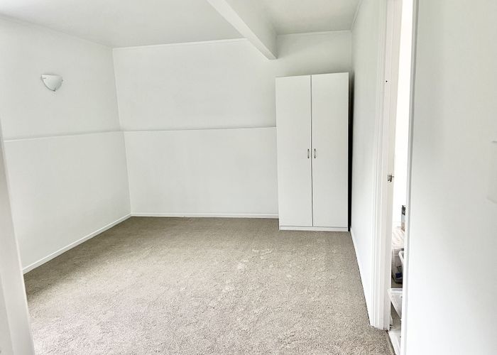  at 21A Tudor Road, Henderson, Waitakere City, Auckland