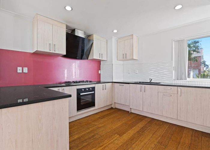 at 5 Whekau Drive, Takanini, Papakura, Auckland