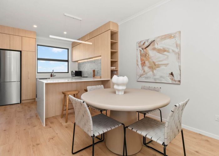  at 680-682 Swanson Road, Swanson, Waitakere City, Auckland