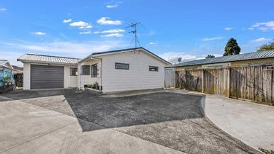  at 12B Oratu Place, Manurewa, Auckland