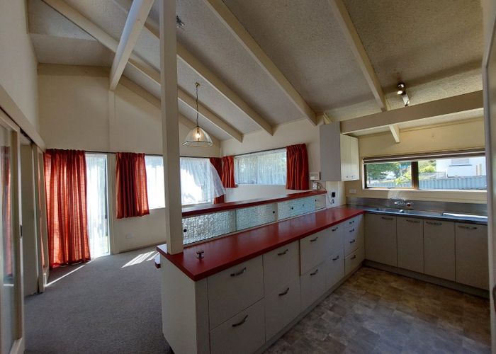  at 15 Selwyn Street, Vogeltown, New Plymouth, Taranaki