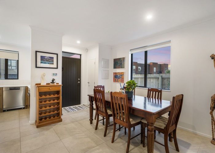  at 8 Harlow Crescent, Glen Innes, Auckland