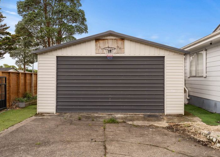  at 369 Bucklands Beach Road, Bucklands Beach, Manukau City, Auckland