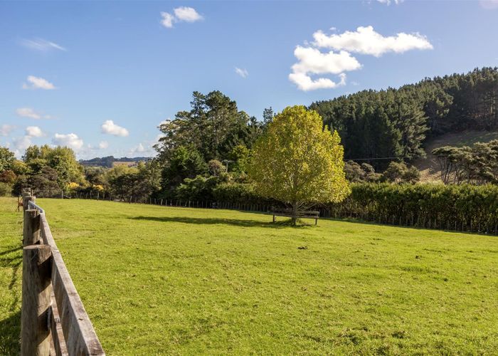  at 883 Peak Road, Waimauku, Rodney, Auckland