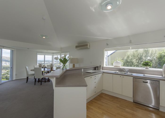  at 104 Cannon Hill Crescent, Mount Pleasant, Christchurch
