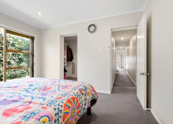  at 63 Ray Small Drive, Pahurehure, Papakura