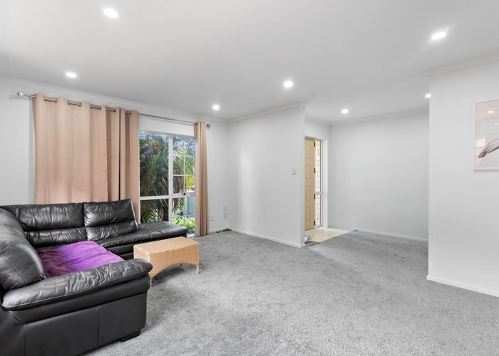  at 25 Speyside Crescent, Flat Bush, Manukau City, Auckland