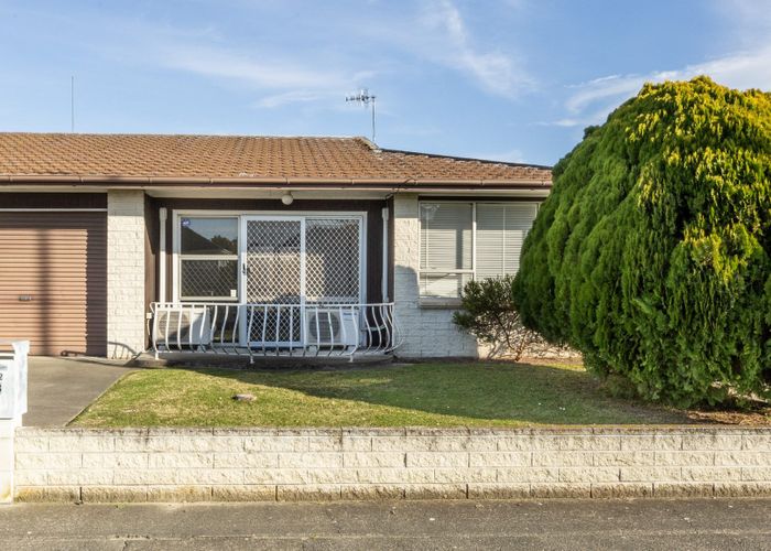  at 2/93 Riverbend Road, Onekawa, Napier