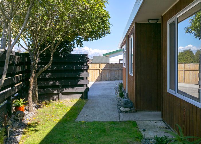  at 1/113 Arthur Crescent, Hilltop, Taupō