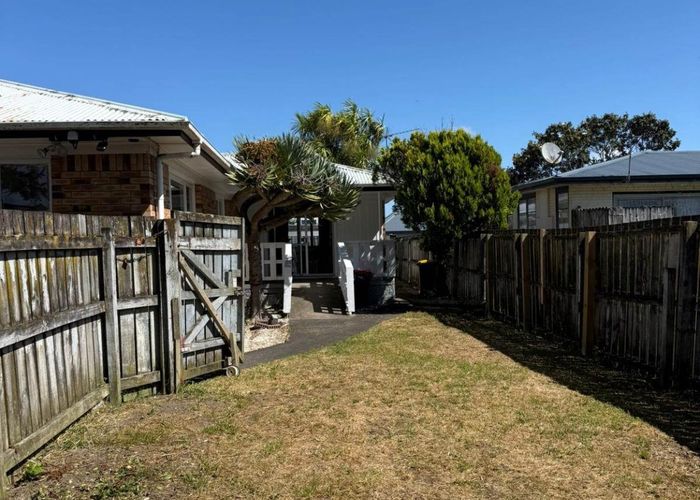  at 10 Martin Road, Manurewa, Manukau City, Auckland