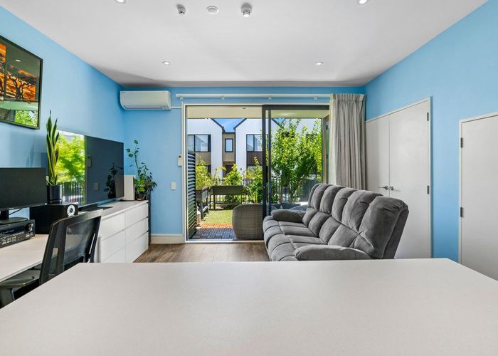  at 9/117 Buckley Avenue, Hobsonville, Waitakere City, Auckland