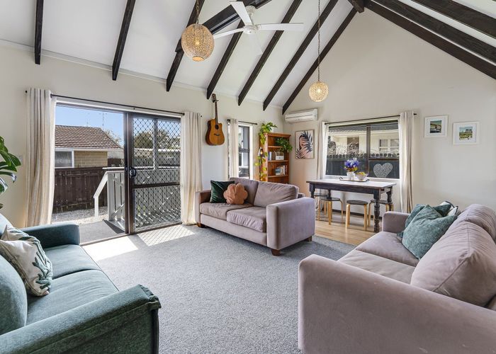  at 2/17 Ranui Road, Stoke, Nelson, Nelson / Tasman