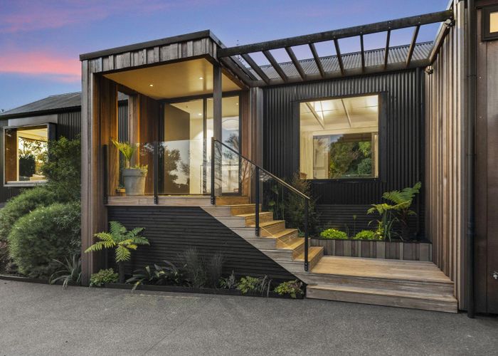  at 6 Queens Drive, Oneroa, Waiheke Island
