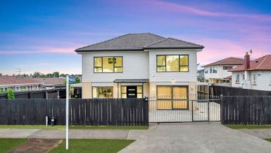  at 12 Ranfurly Road, Papatoetoe, Auckland