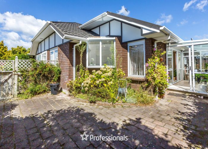  at 4A Comeskey Grove, Elderslea, Upper Hutt
